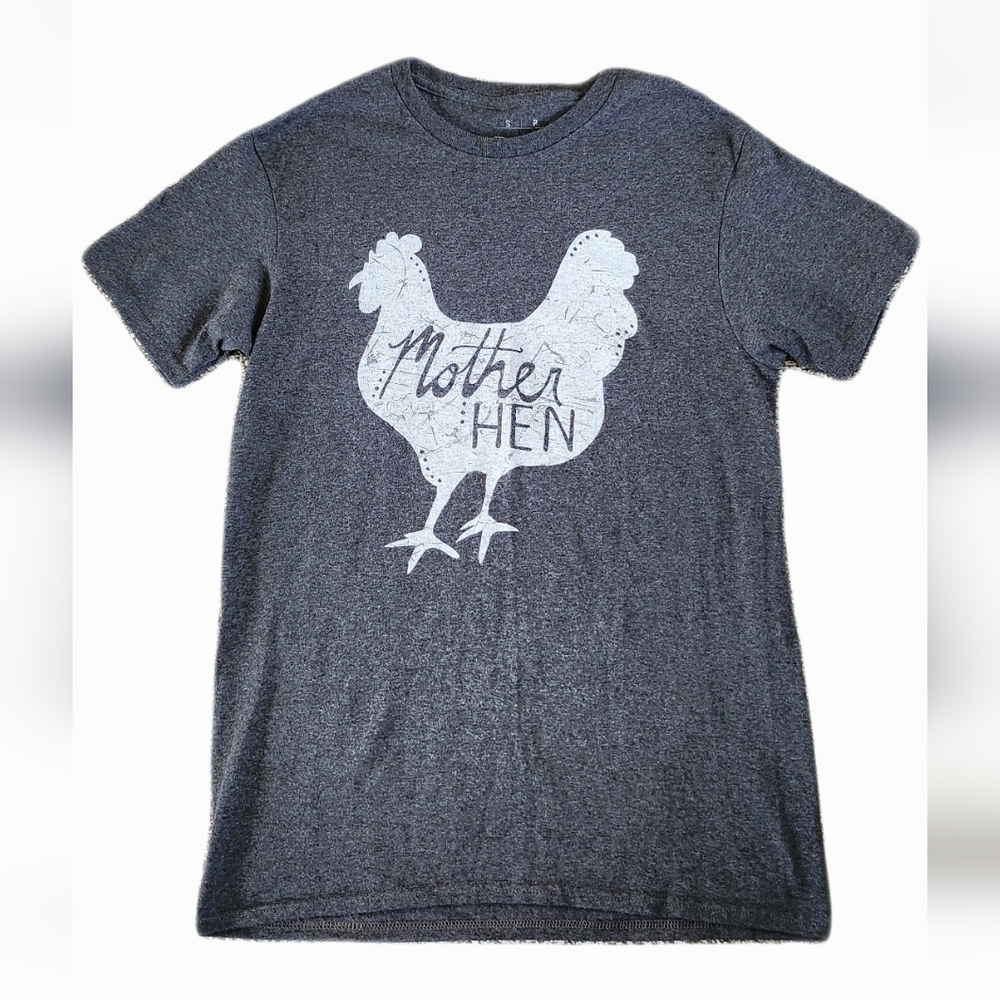 Mother Hen t-shirt, Small petite